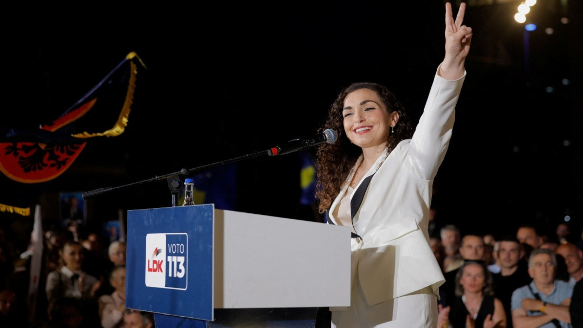 Kosovo Holds Third Election in 16 Months as Parliament Struggles to Elect New President