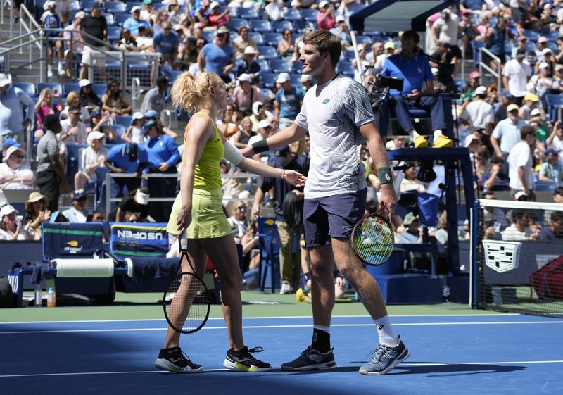 Serena Williams Returns to US Open Glory with Alcaraz; Top Seeds Djokovic and Sabalenka Eliminated