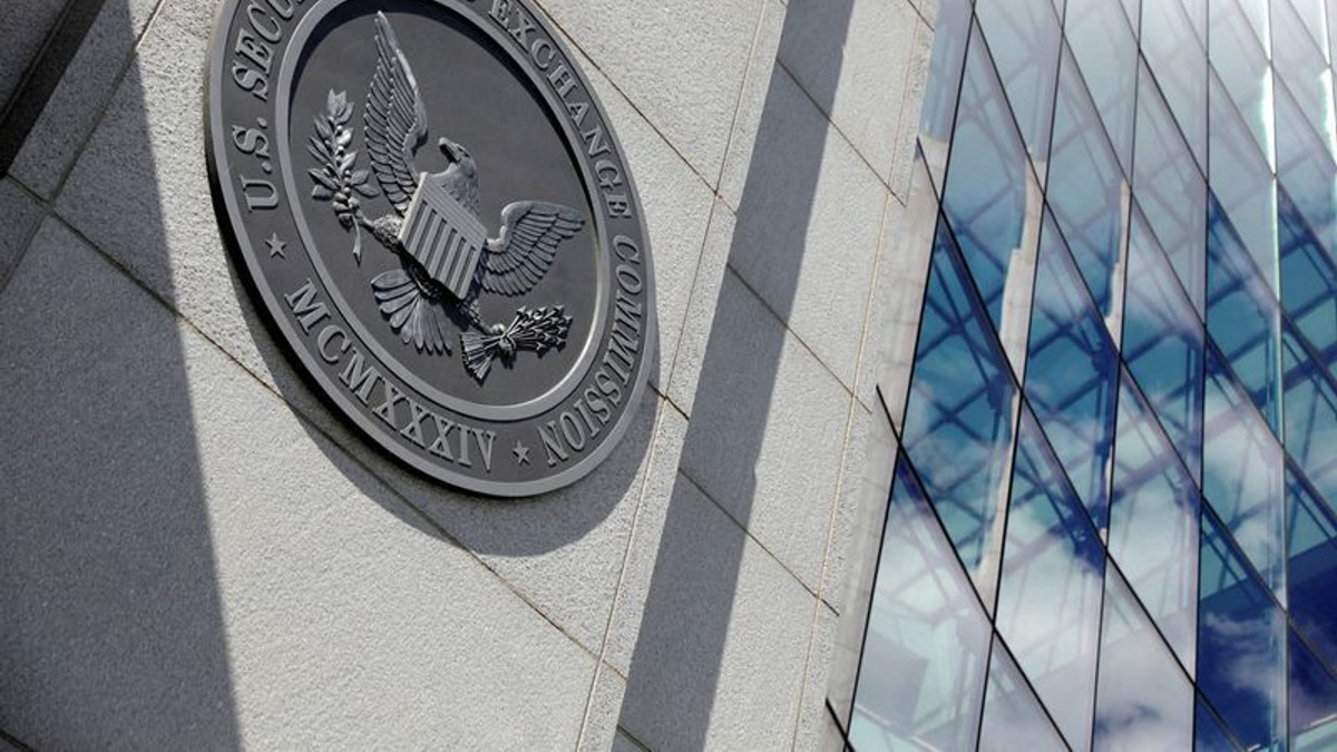 SEC Defends Musk Twitter Settlement as Judge Raises Concerns
