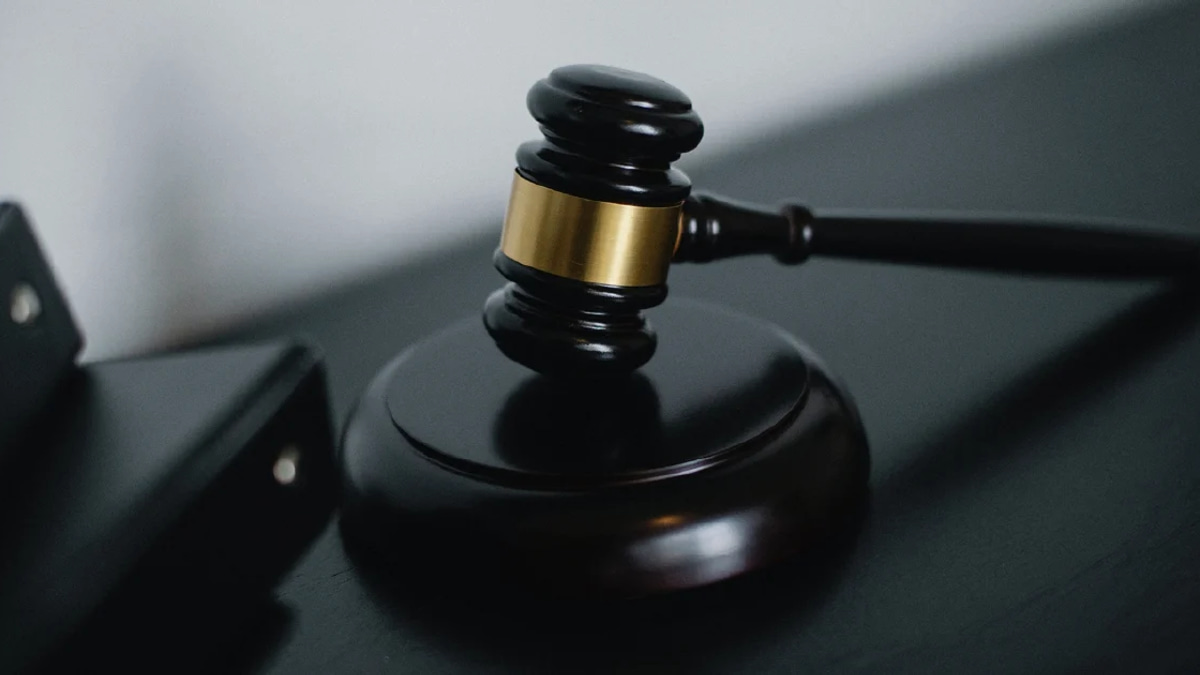 Court Orders Psychiatric Assessment for Man After Royal Insult Plea