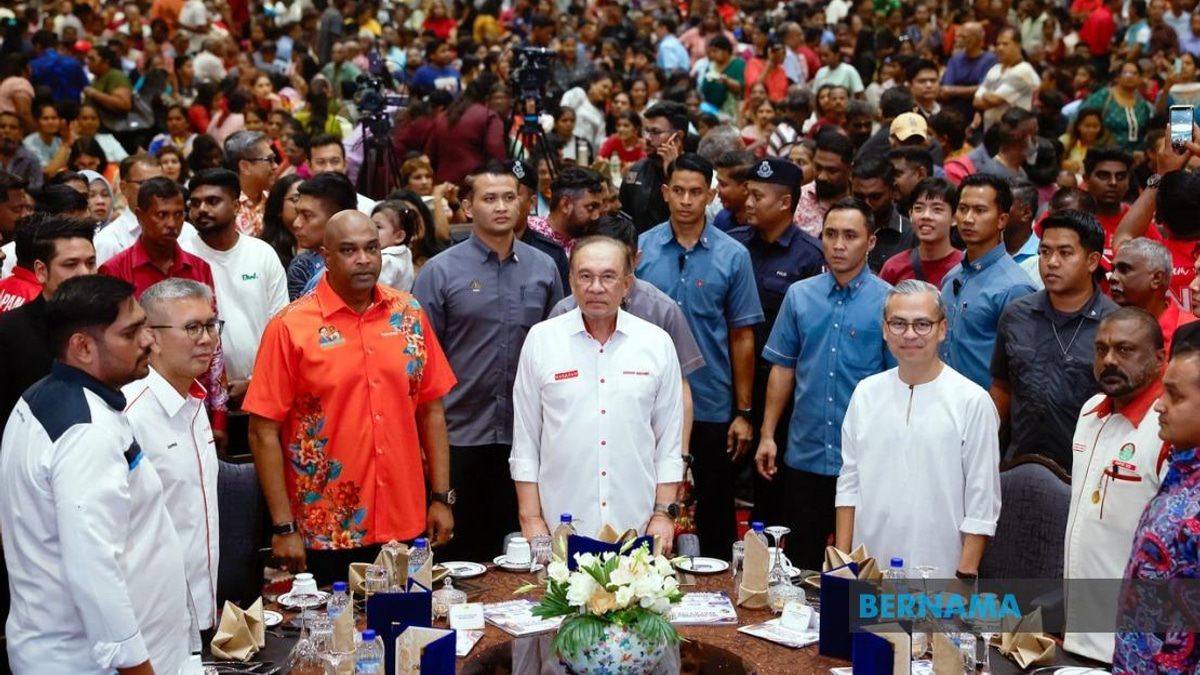 Anwar Reiterates Apology to Indian Community Over Inappropriate Terminology