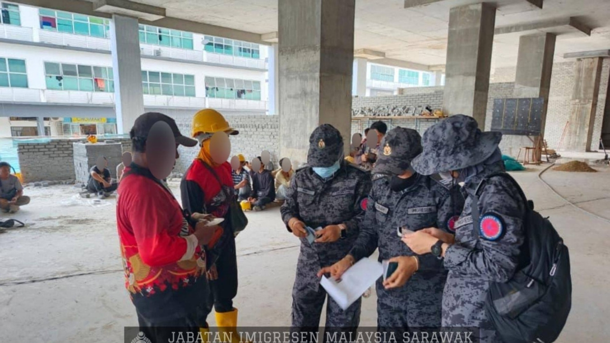 Sarawak Immigration Detains 39 Undocumented Migrants in Kuching Operations