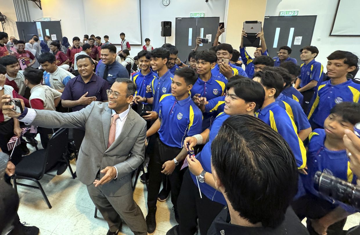 Selangor Eyes Rail Transport as High-Value Industry with Massive Job Potential