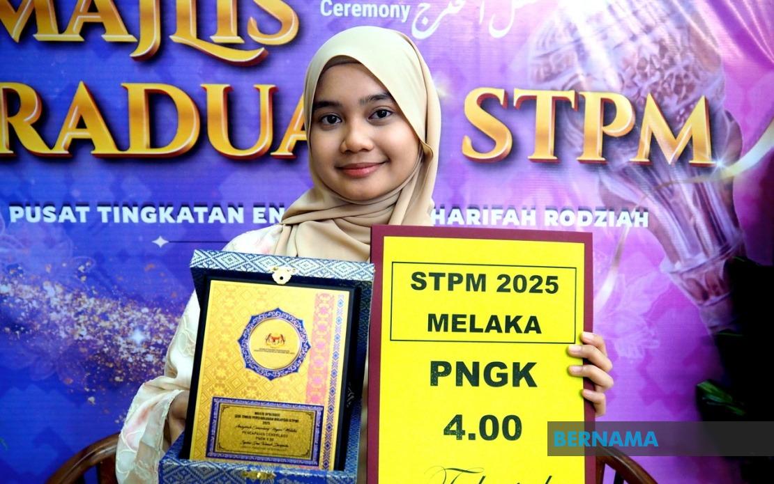 Father's Final Words Propel Student to Perfect STPM Score