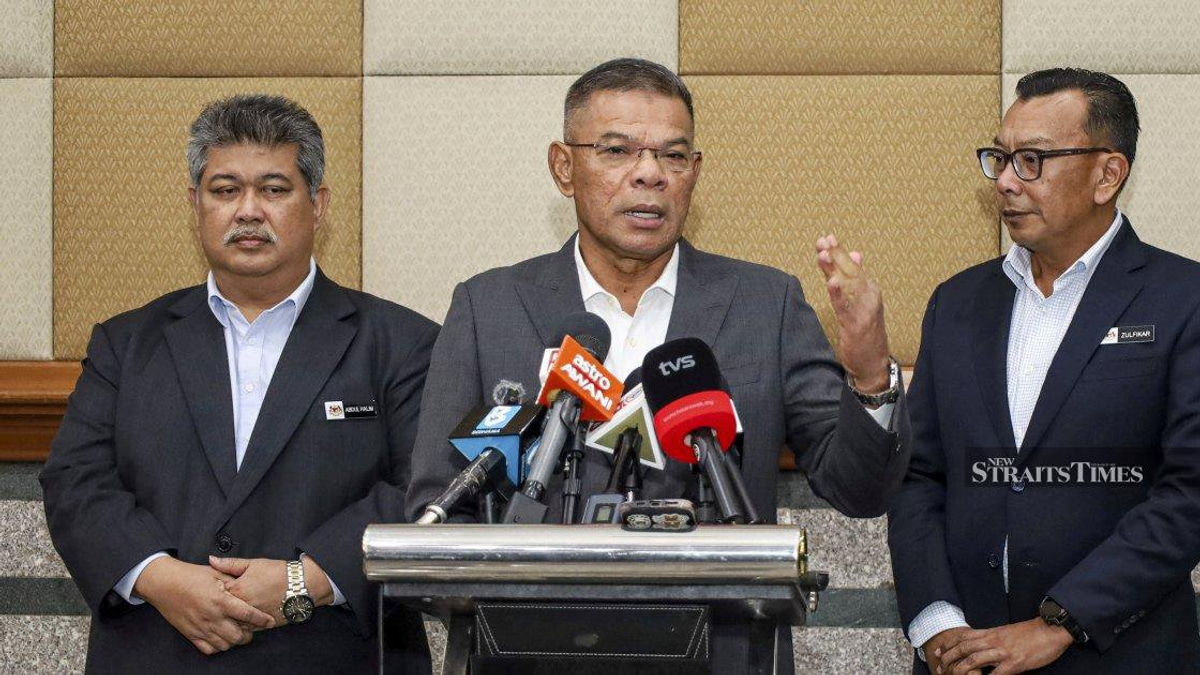 Police vow zero tolerance on misconduct as 12 officers detained over extortion allegations