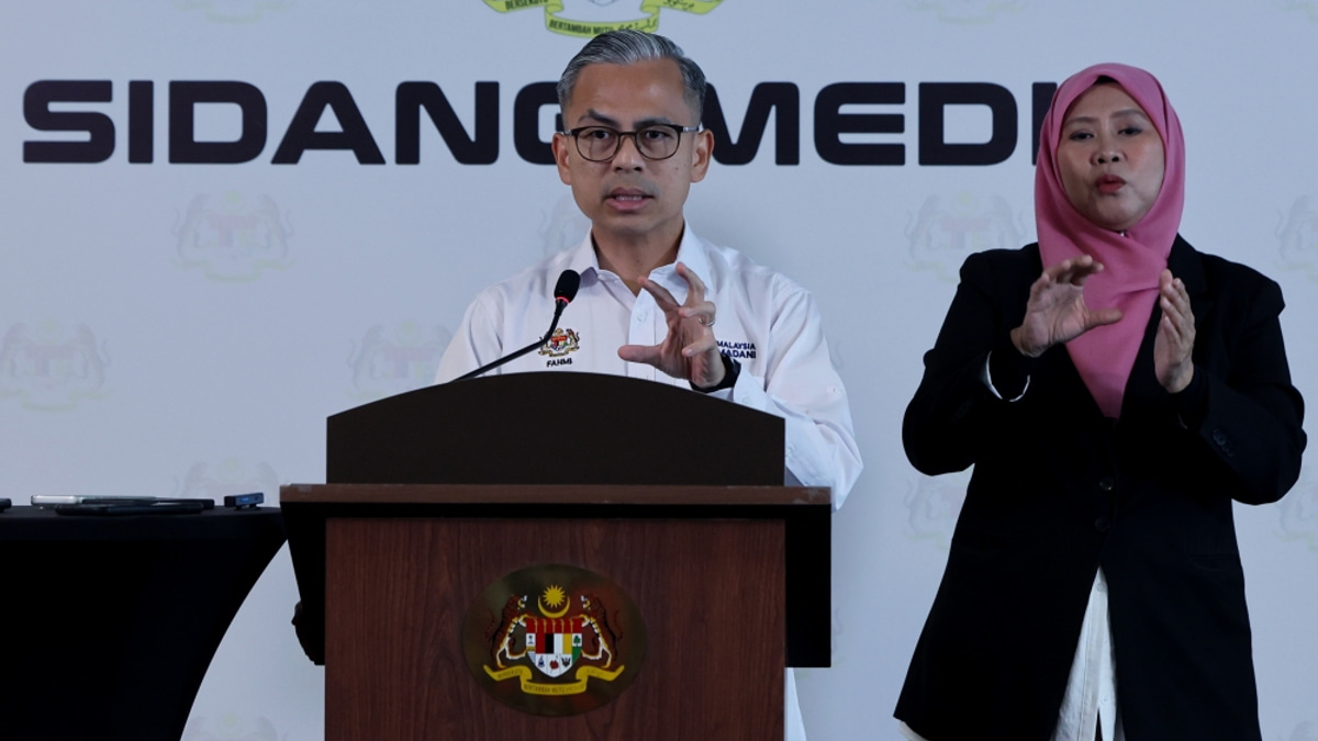 Anwar orders accelerated processing of 15,000 foreign worker applications as labour demand pressures mount