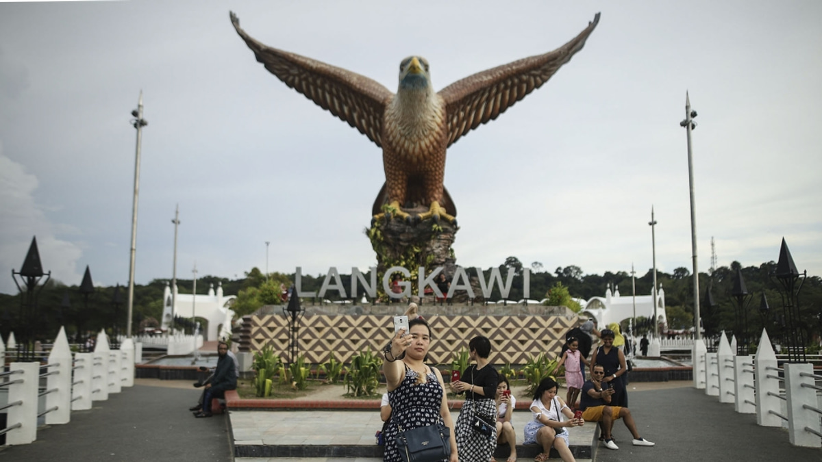 Langkawi Ferry Capacity Boosted Ahead of School Holidays and Aidiladha Celebrations