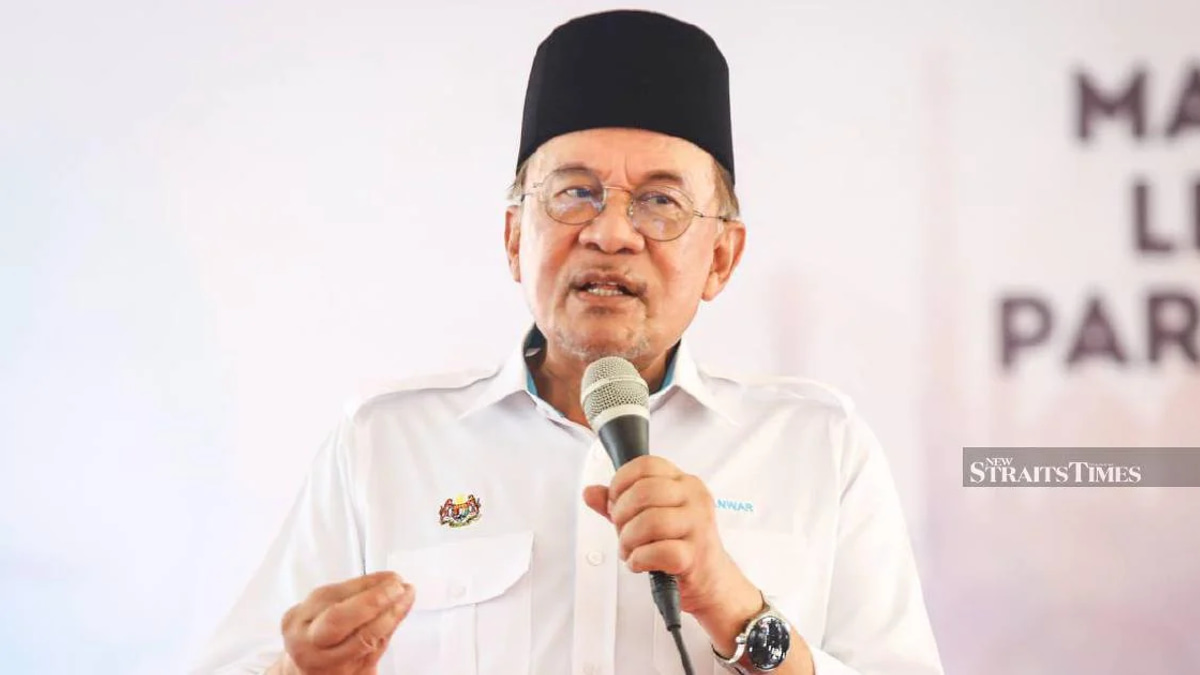 Fuel supplies secure, RON95 price locked at RM1.99, PM assures