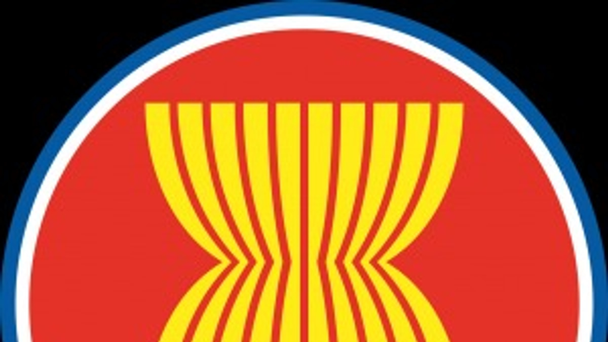 ASEAN Must Establish Supply Chain War Room to Strengthen SME Resilience, Says Munir Majid