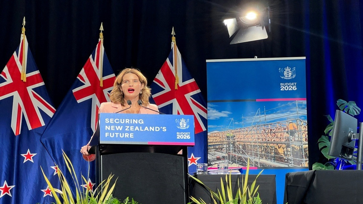 New Zealand Targets Earlier Surplus With 2026 Budget Focused on Spending Restraint