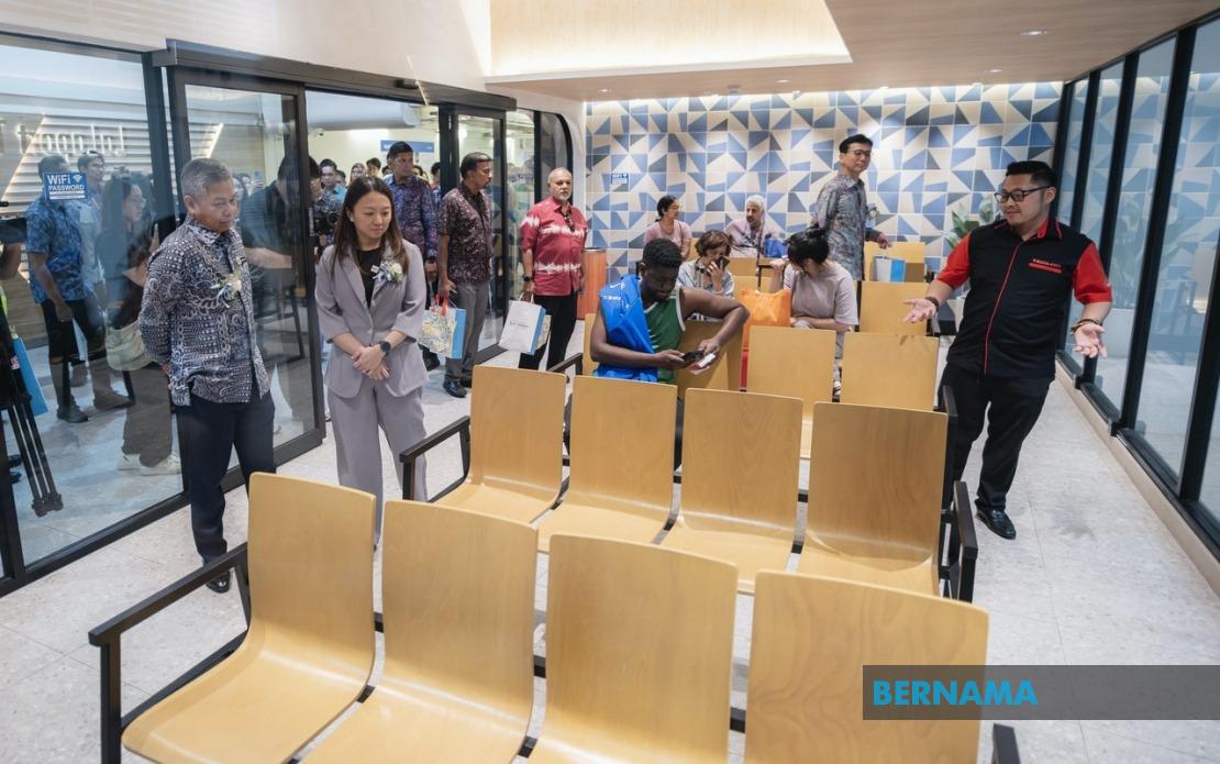 LaLaport Hub Opens as Kuala Lumpur's Major Transport Interchange, Expected to Handle 10,000 Passengers Daily