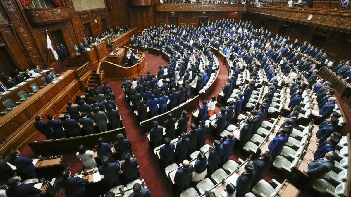 Japan's Lower House Approves Historic Imperial Law Reform in Swift Single-Day Debate