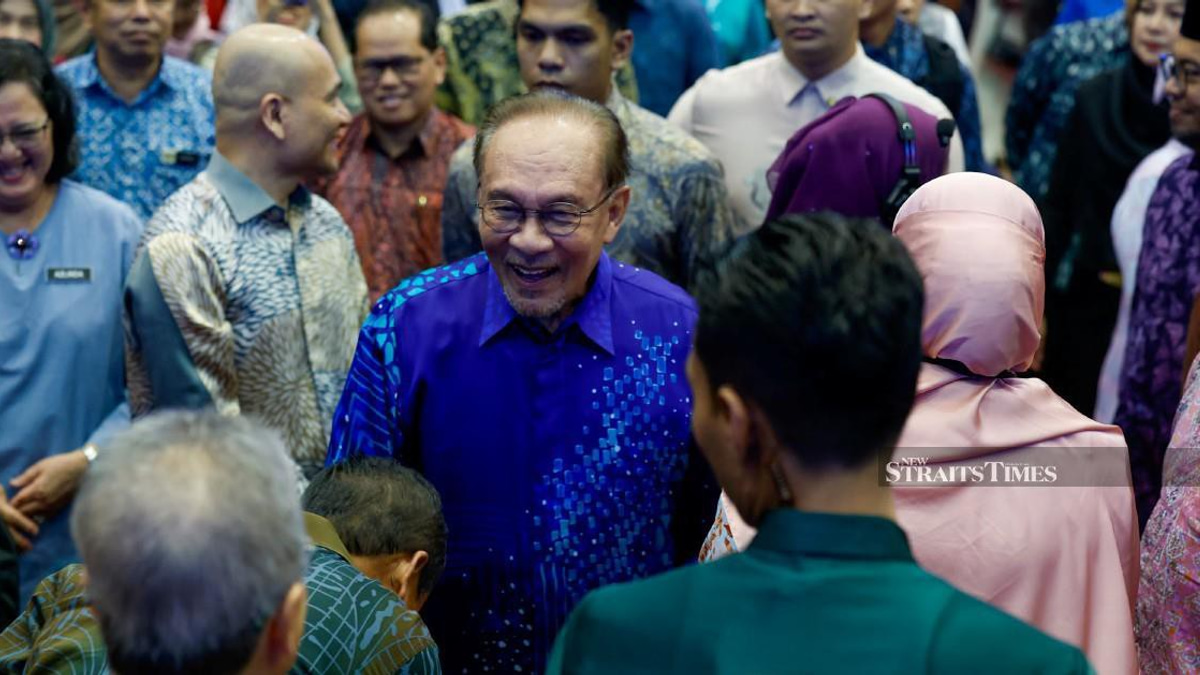 Academic freedom is non-negotiable, PM tells universities