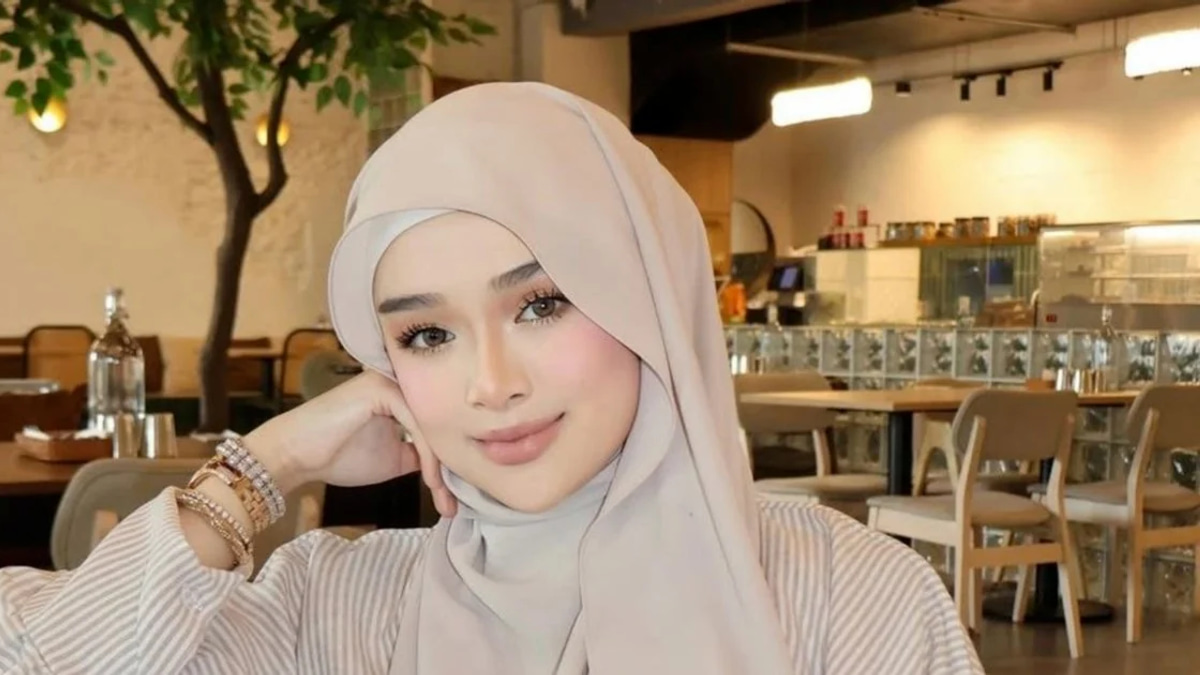 Marissa Dania Dismisses Claims of Excluding Mother Abby Abadi from Public Life