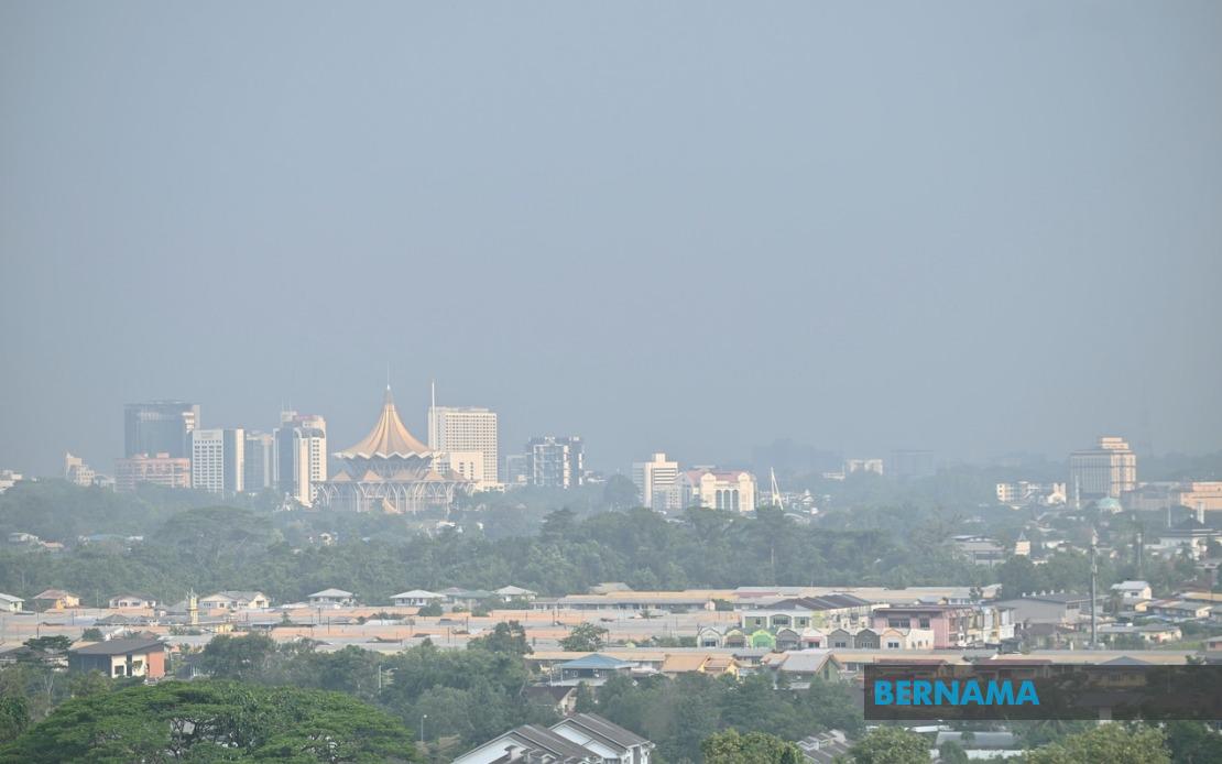 Sarawak Urged to Postpone Outdoor Events as Haze Blankets State