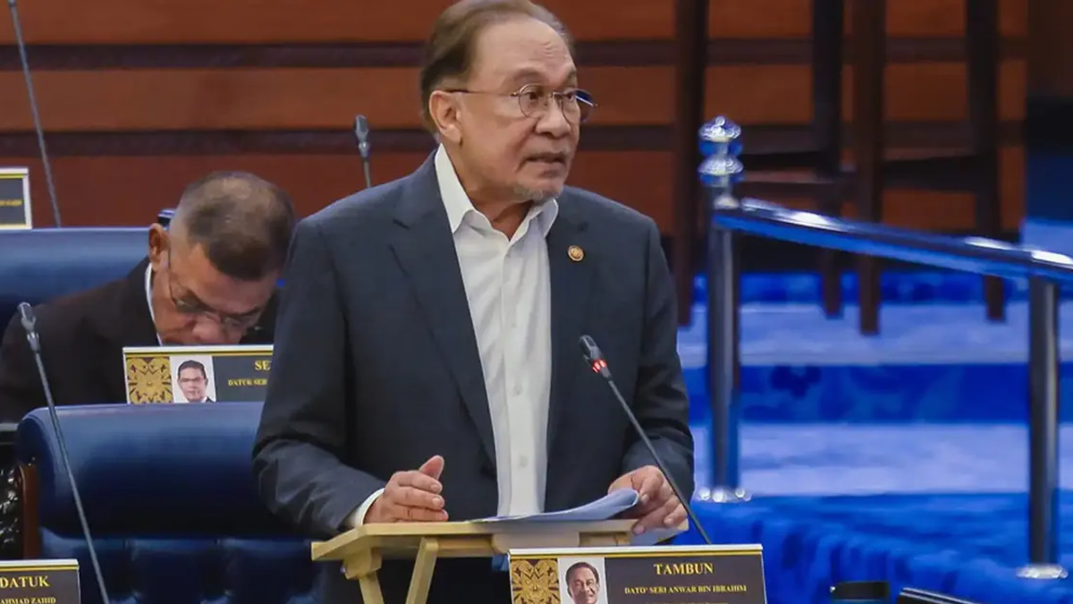 Anwar Signals No Blank Cheque for State Projects as Costs Spiral