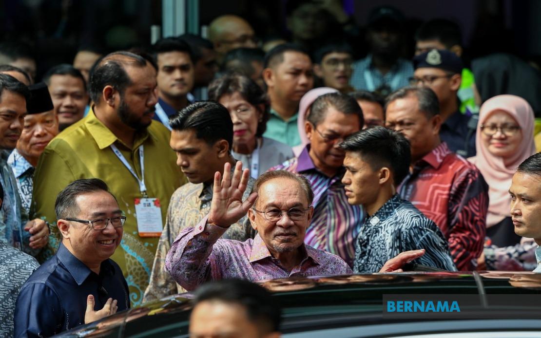 Anwar Activates Emergency Response for Malaysians Caught in Nepal Floods