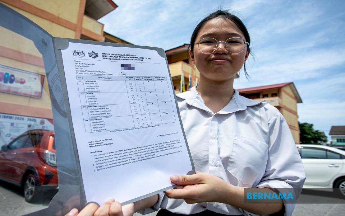 Five Hours of Daily Revision Propels SMK Jalan Tasek Student to Four STPM A's