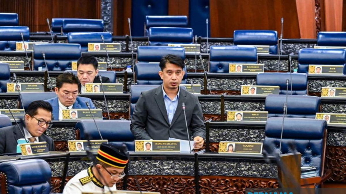 Over 326,000 IPTA Students Pursuing STEM Qualifications, Parliament Hears