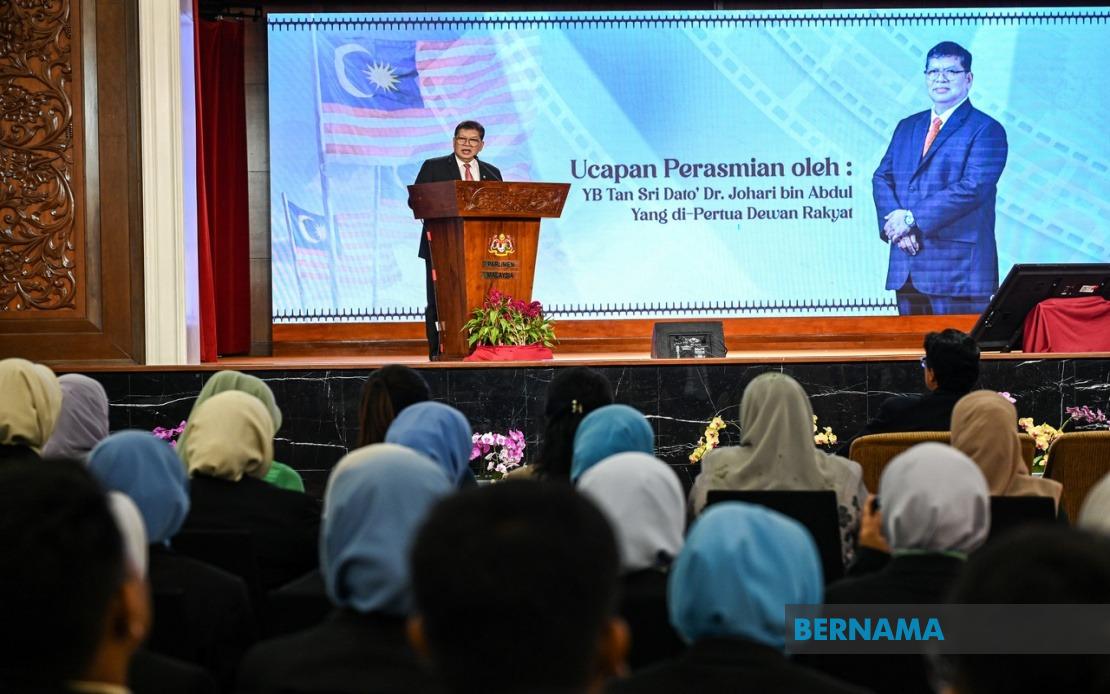 Parliament Launches 'Arkitek Bangsa' Film to Foster Leadership and National Pride in Youth