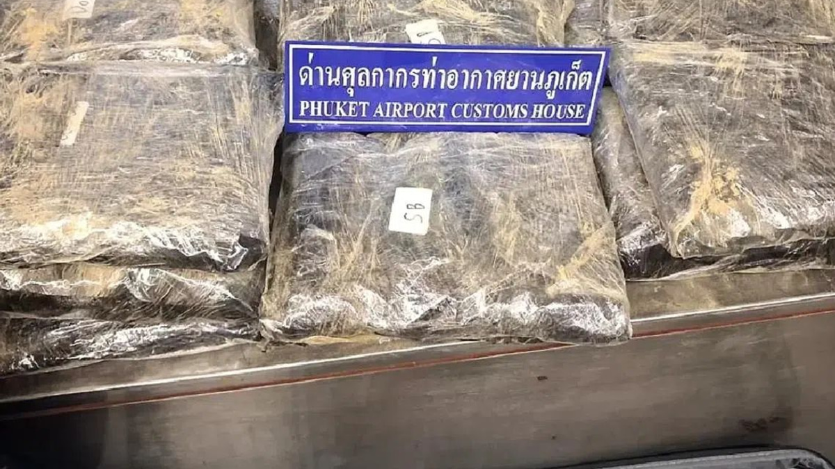 Two women arrested at Phuket airport with 32kg of cannabis in luggage
