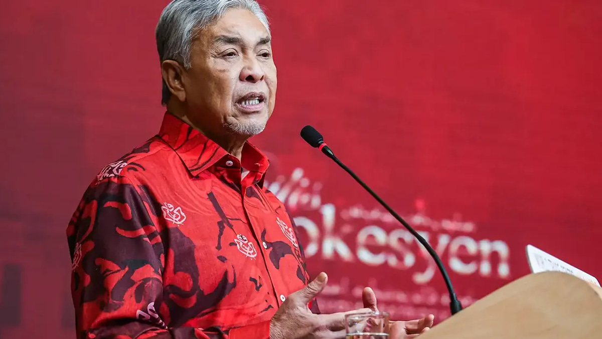 Umno-PAS meeting focused on political stability, not merger plans: Zahid