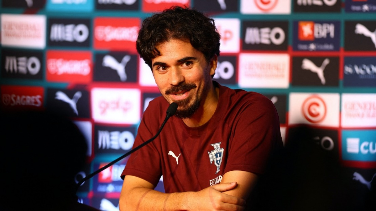 Portugal Squad To Honour Jota With Wristbands At World Cup