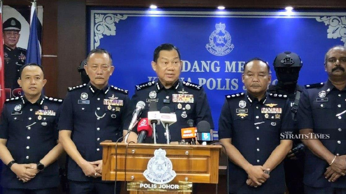 Police Bust Major Meth Ring in Johor, Seize RM3.04m in Drugs
