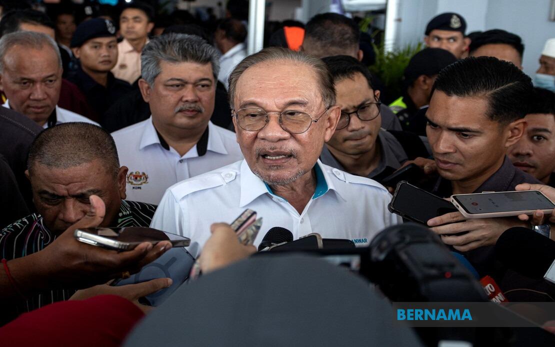 PM Anwar Warns Unity Government Partners Against Attacking Federal Administration During State Elections