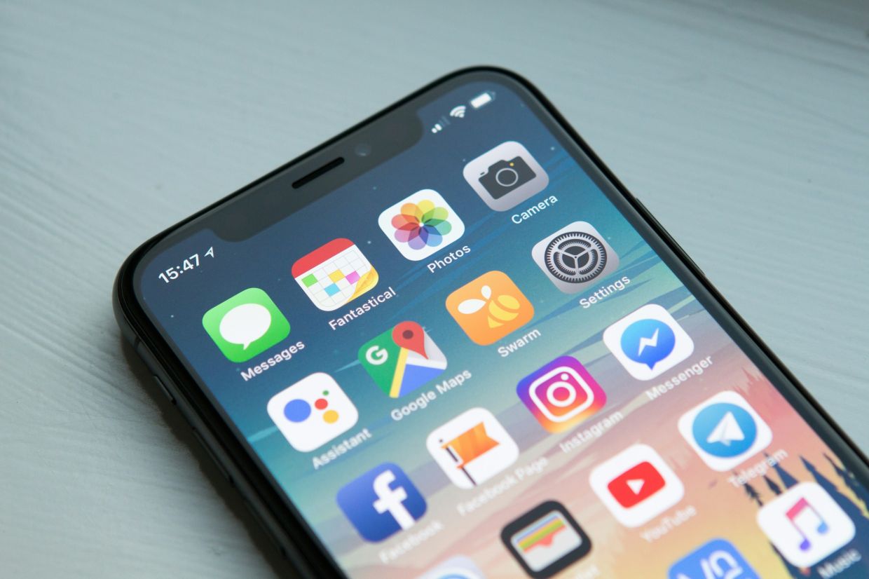 Canadian Cybersecurity Firm Sues Ex-Contractor Over iPhone Hacking Flaw Disclosure