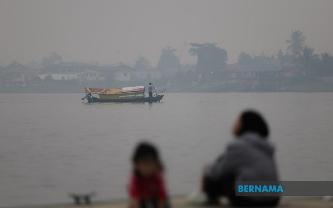 Malaysia Deploys Cloud Seeding in Haze-Hit States as Air Quality Deteriorates