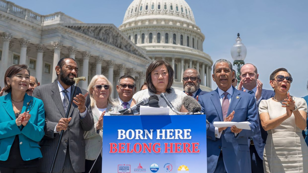 US Supreme Court Blocks Trump's Attempt to End Birthright Citizenship