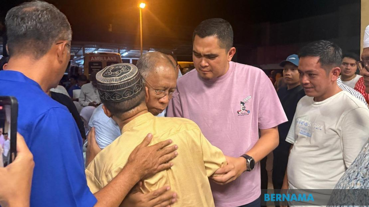 Rising UMNO Youth Leader Mohd Radzi Killed in Tree Collapse Tragedy