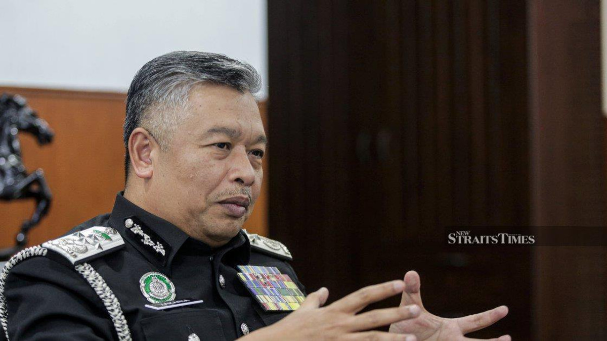 Passport Forgery Ring Dismantled in Putrajaya; RM200,000 Seized in Mastermind's E-wallet