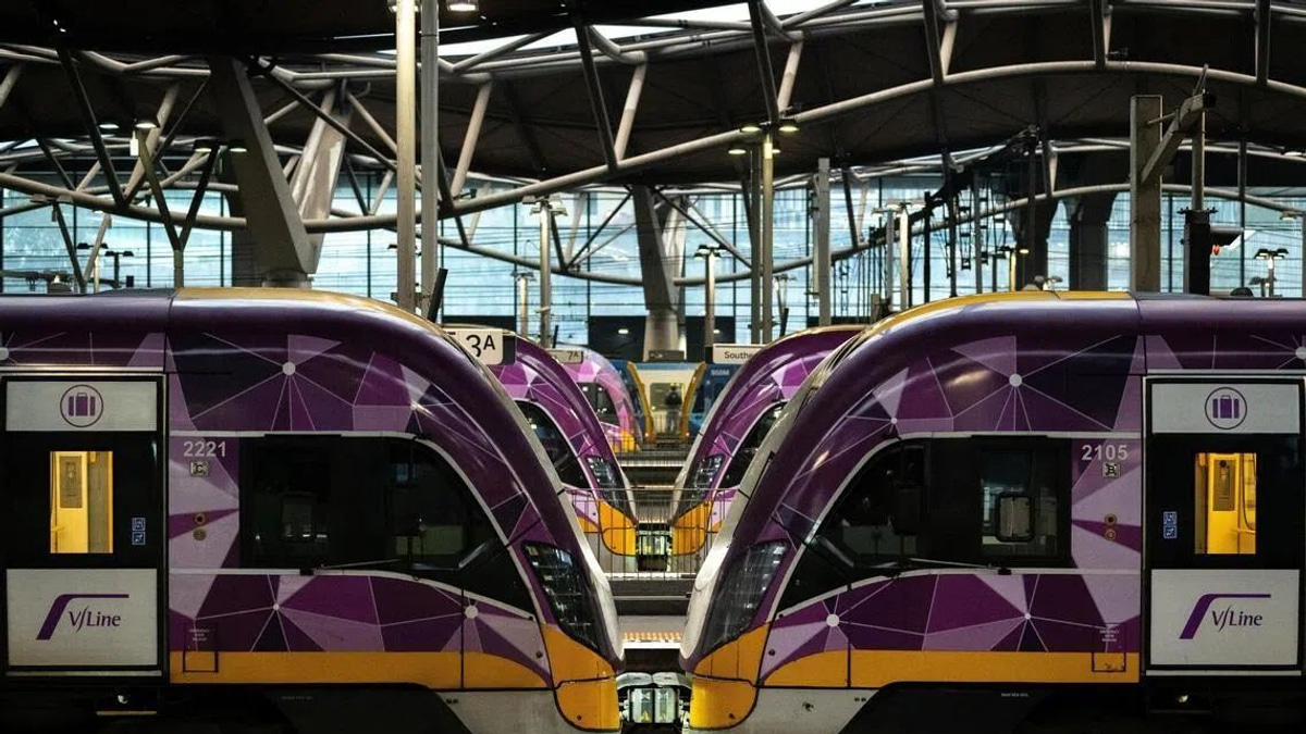 Australia's Rail Network Recovers From Telstra Outage, Raising Fresh Infrastructure Concerns