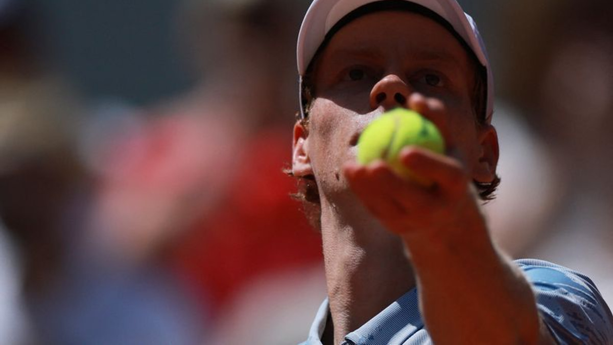 Sinner's French Open Dream Ends as Cerundolo Pulls Off Stunning Upset