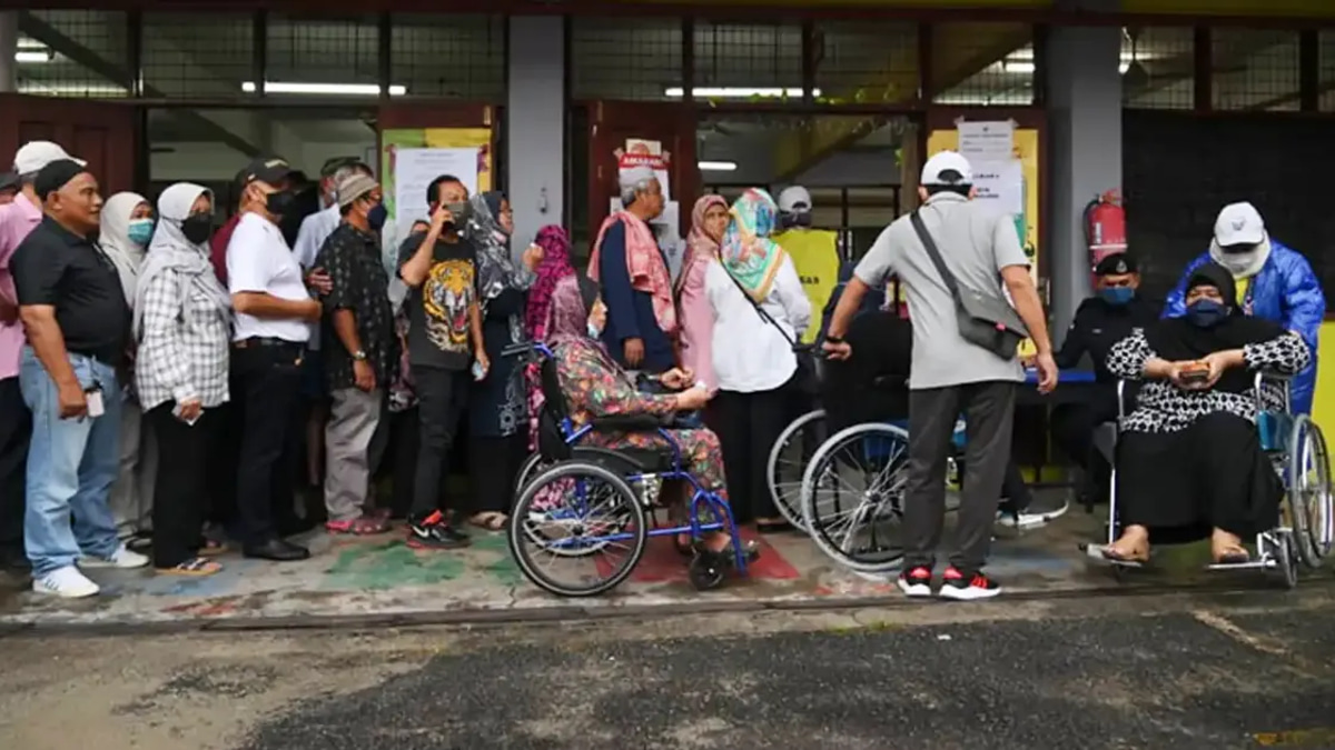 Sarawak DAP Chief Calls for Staggered Elections