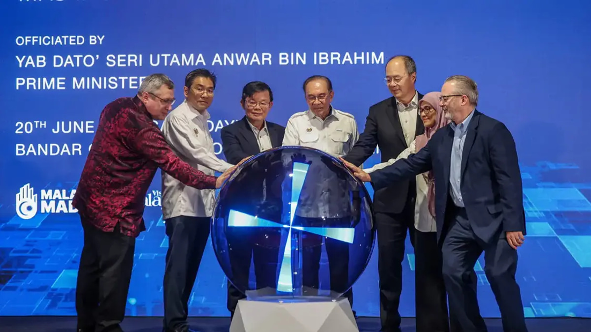 Anwar Names Semiconductor Adviser to Bridge Industry-University Gap