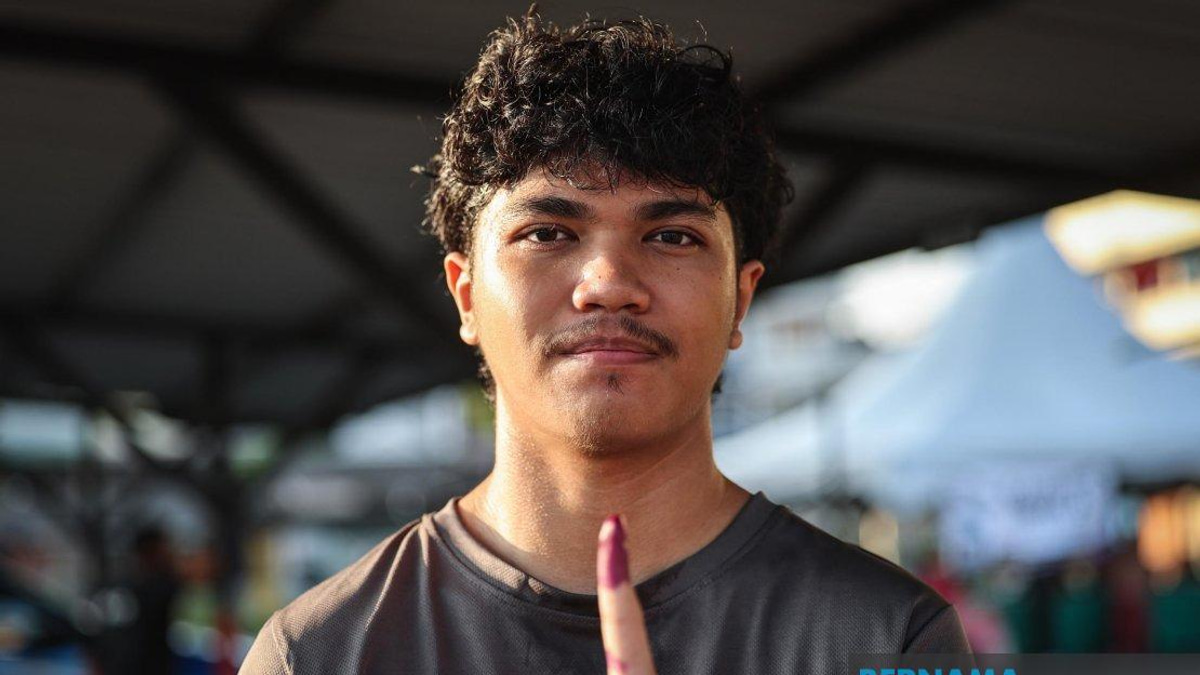 Johor's First-Time Voters Demand Action Over Rhetoric in State Election