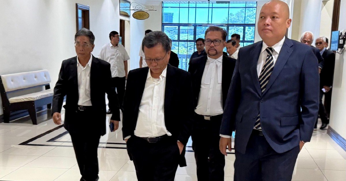 Shafie to Appeal Contempt Conviction, Respects Court's Decision