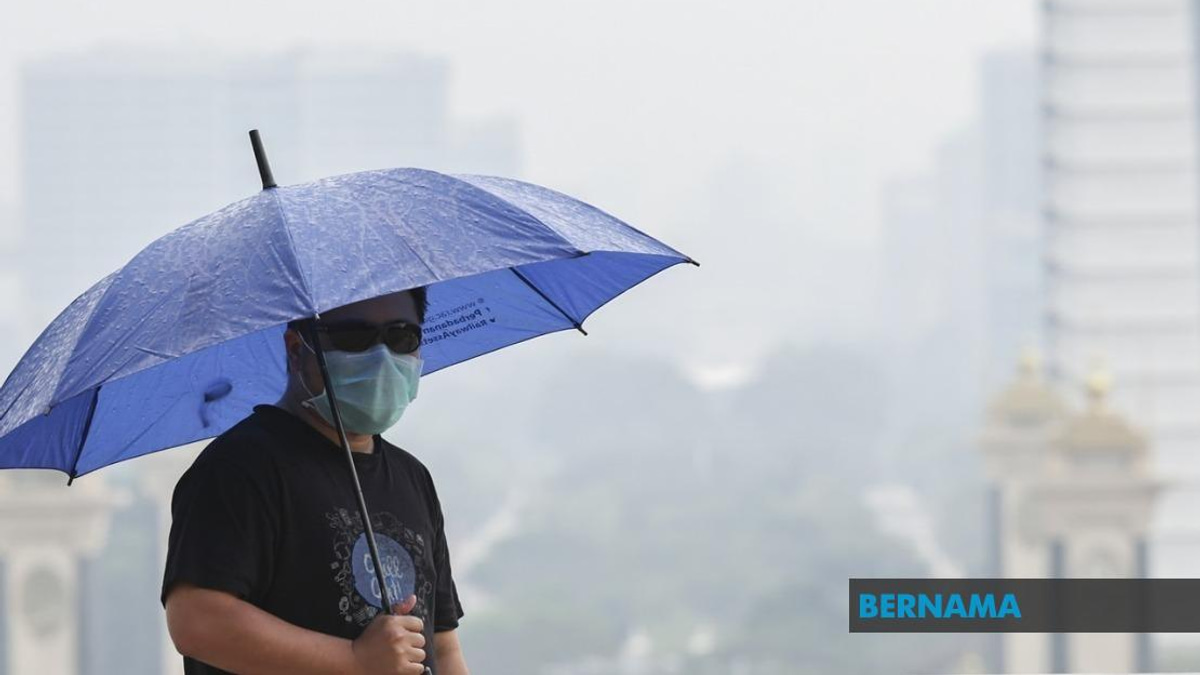 Serian's Air Quality Deteriorates to Unhealthy Levels Amid Regional Haze Risk
