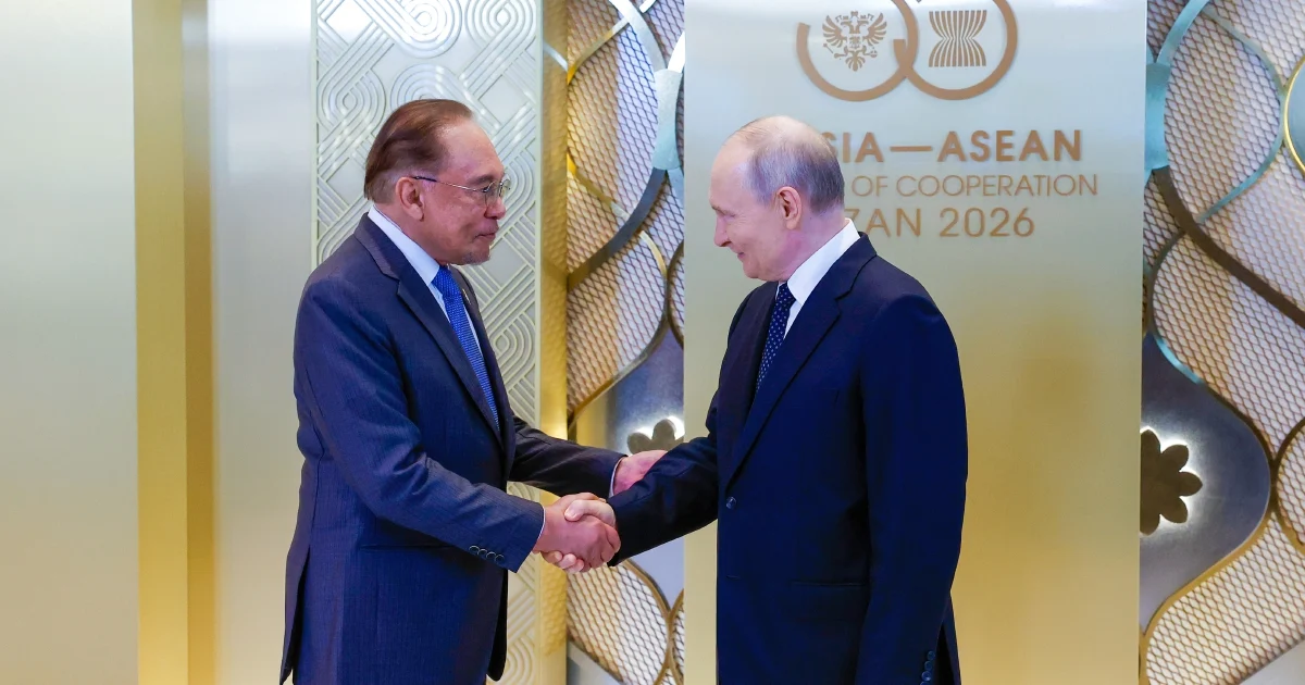 Putin Pledges Sustained Energy Cooperation with Malaysia as Anwar Shores Up Supply Security