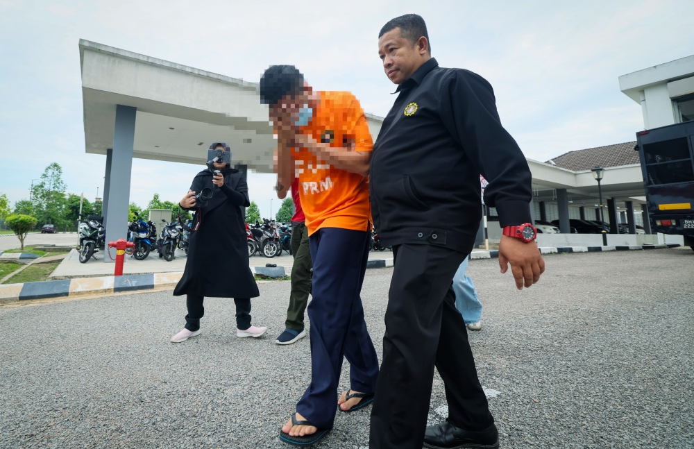 Kelantan Police Station Chief Held for Seven Days Over Alleged RM500 Bribe