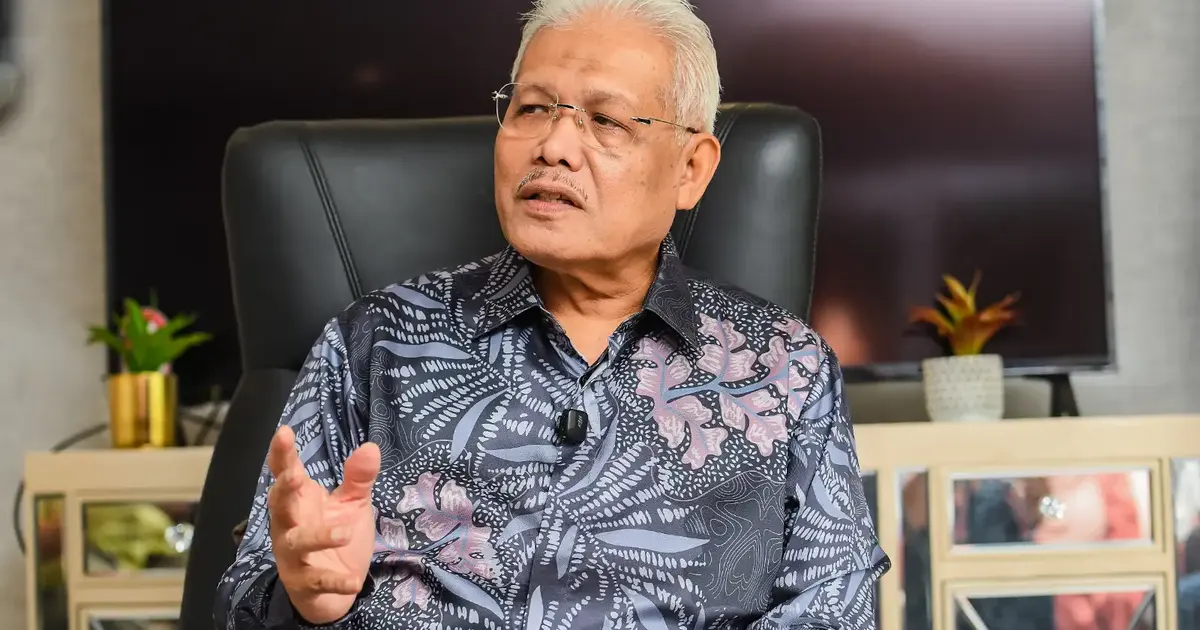 Hamzah Zainudin's Political Comeback Signals Perikatan Nasional's Shift Toward Moderate Positioning