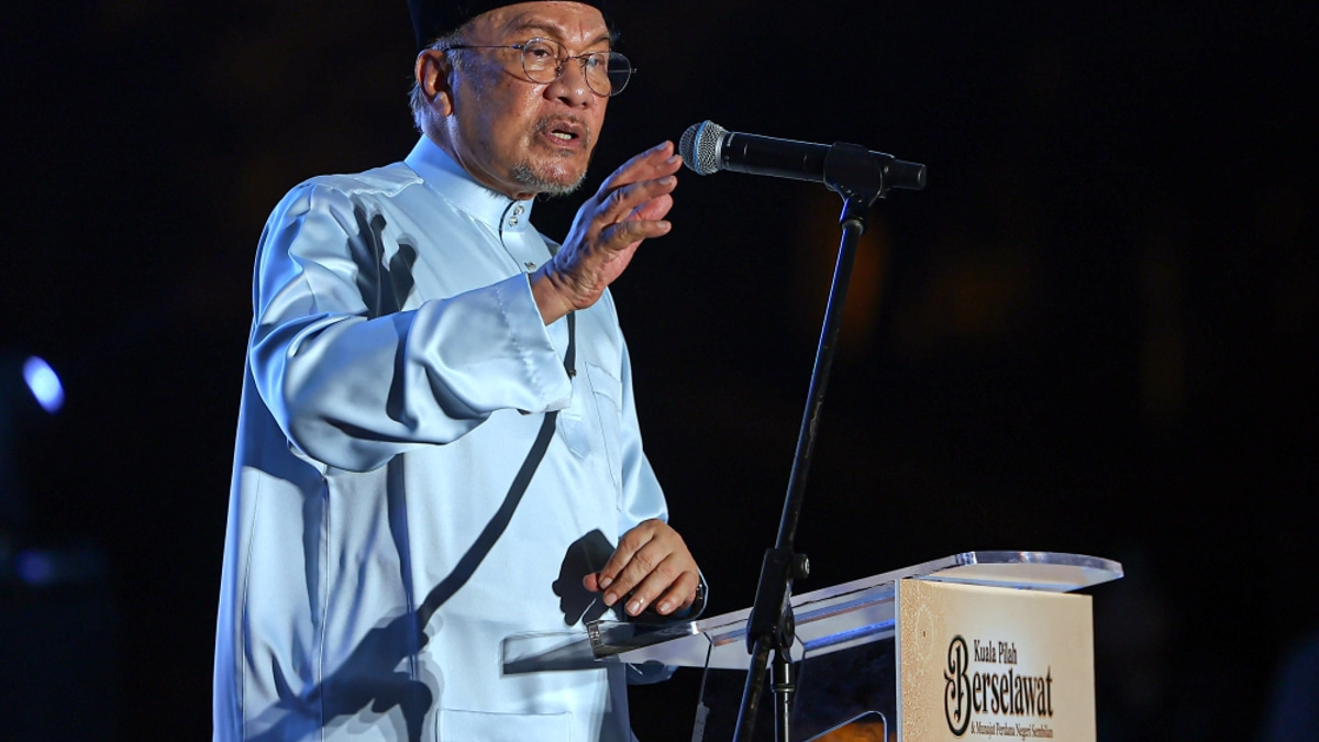 Anwar pledges transparency in Tabung Haji inquiry as pressure mounts over pilgrim fund mismanagement