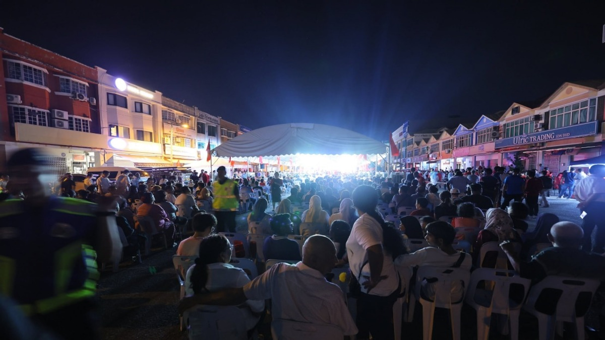 Johor Election Focused on People's Welfare and State Progress, Says Fahmi