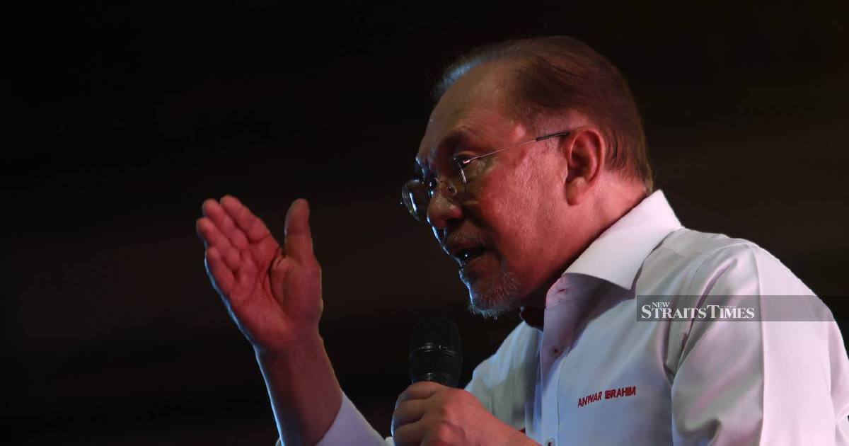 Anwar Vows Swift Action Against Officials Who Betray Public Trust