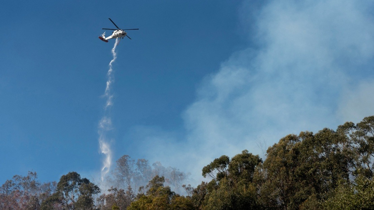 Two Killed in Helicopter Crash During Major Utah Wildfire Fighting Operations
