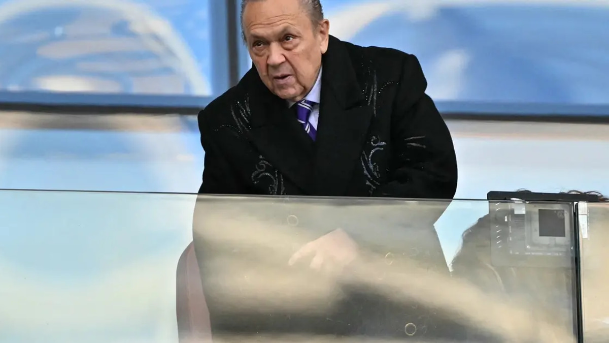 West Ham Co-Chair David Sullivan Steps Down Amid Historical Allegations Dispute