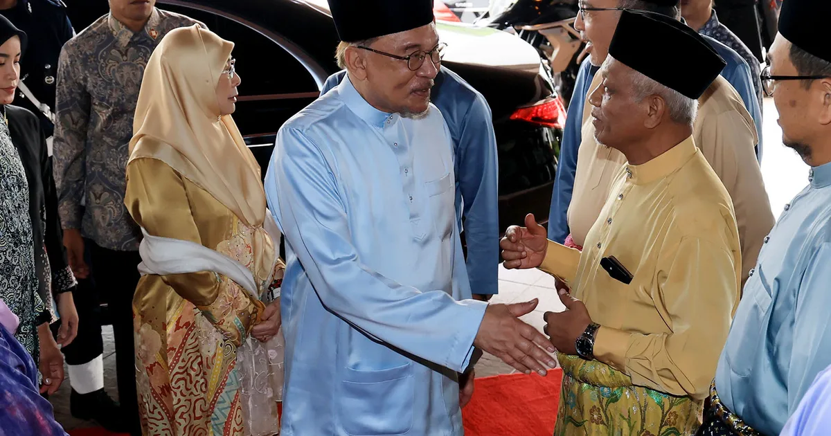 Cabinet to Review Forensic Audit Proposal for Felda, Says Anwar